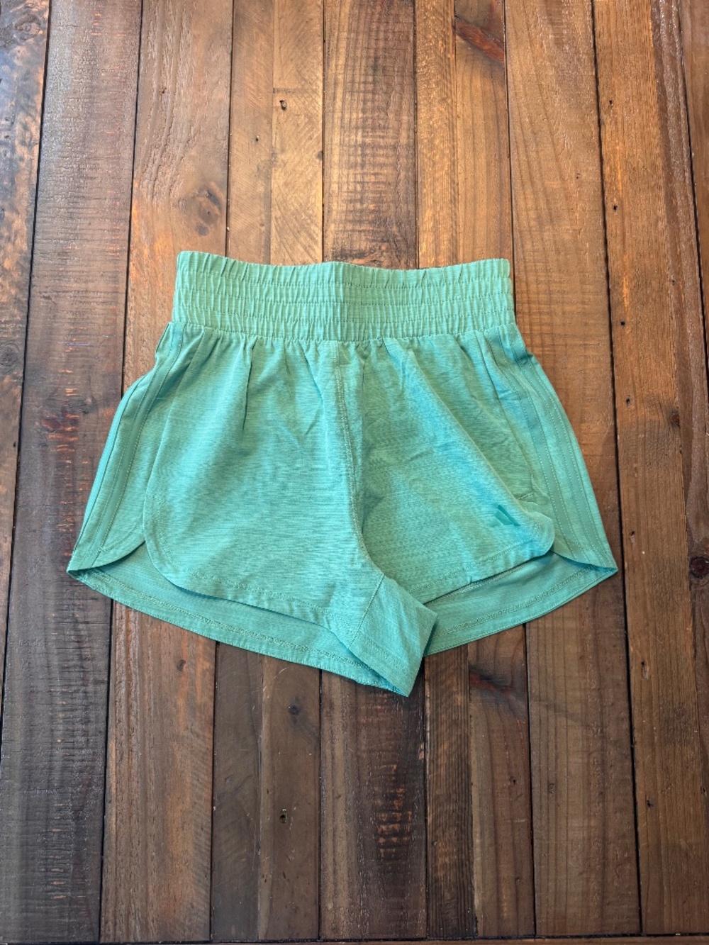 Adidas Pacer Training 3-Stripes Woven High-Rise Short. Size X-Small. Green